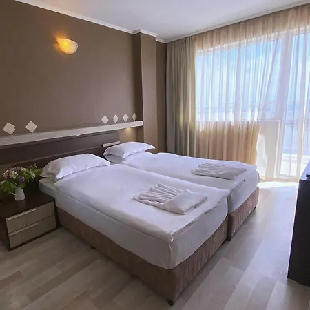 Lotos Hotel Balchik Exterior photo