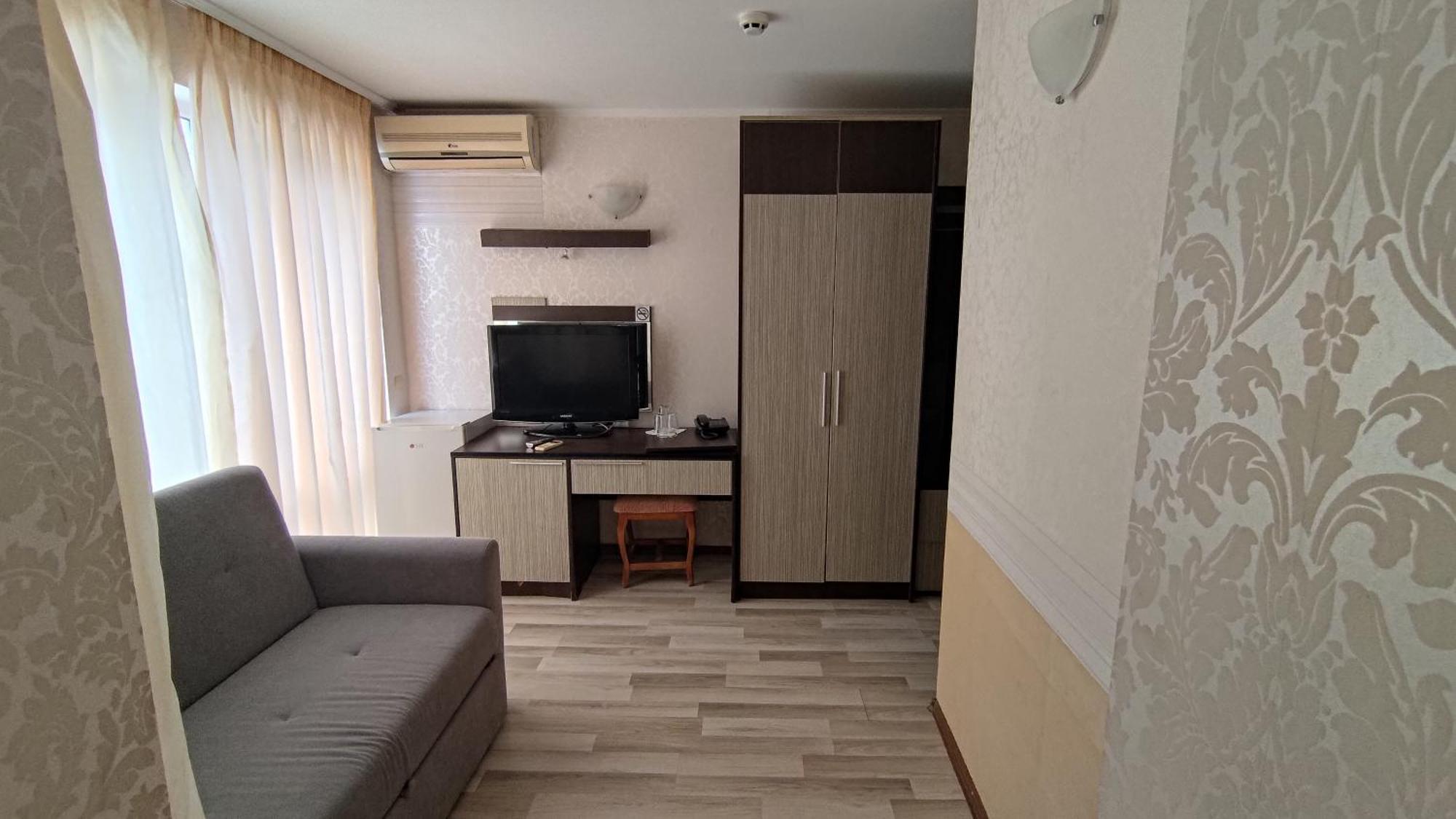 Lotos Otel Balçık