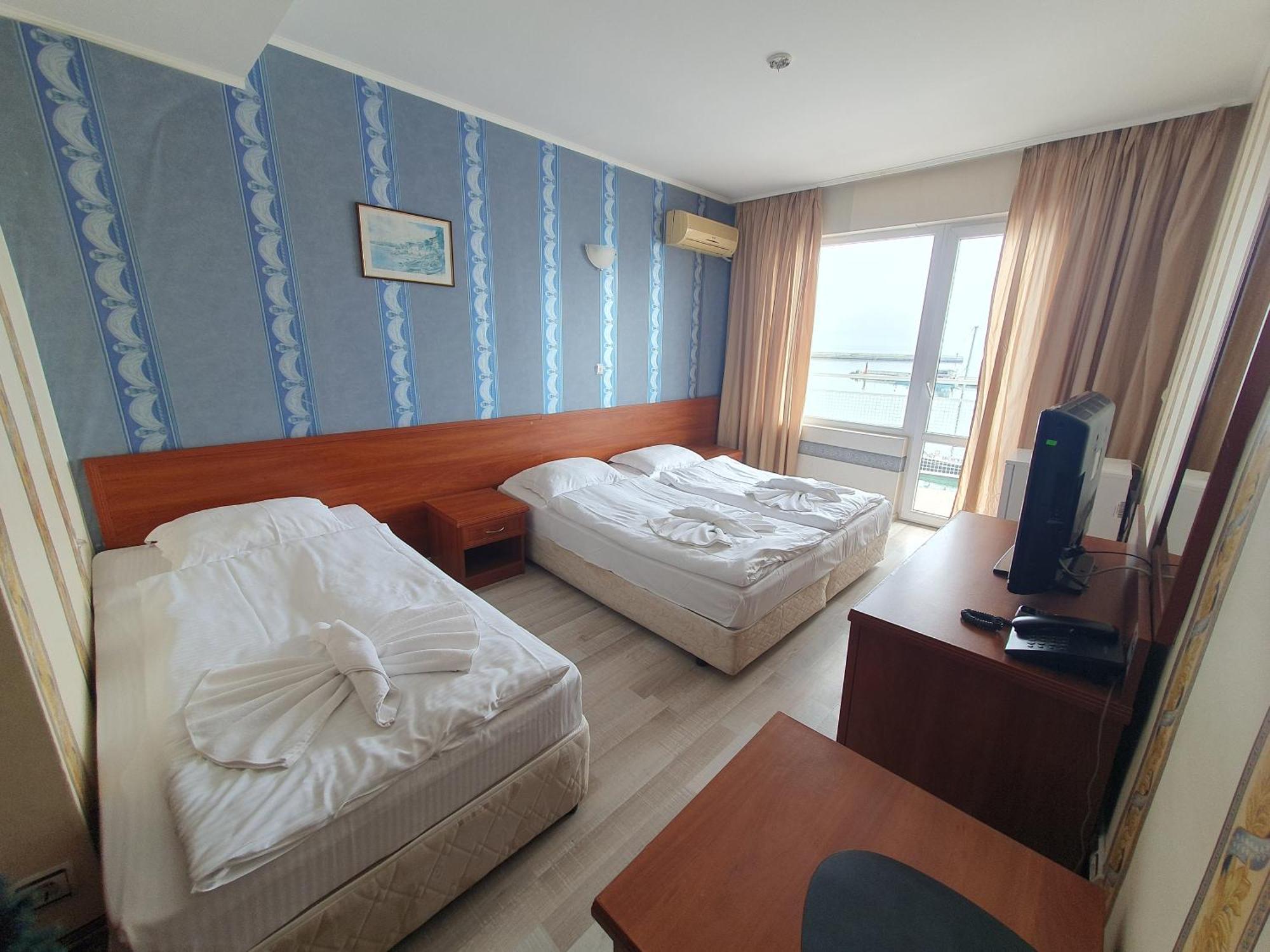 Lotos 3* Balchik