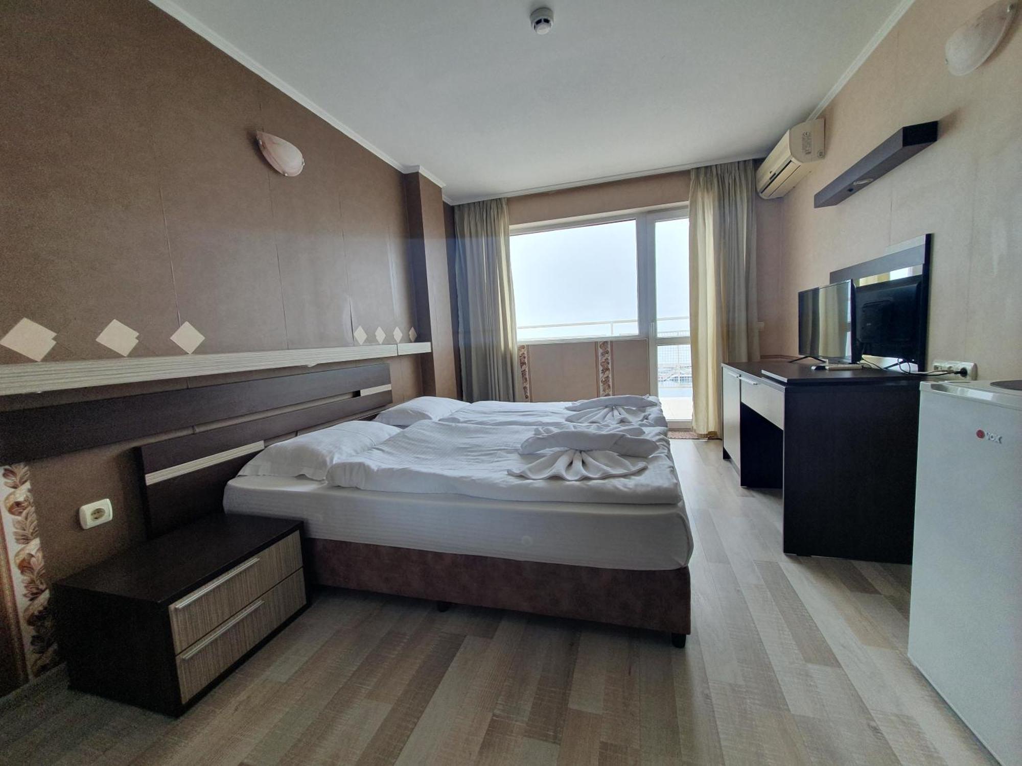 Lotos Balçık