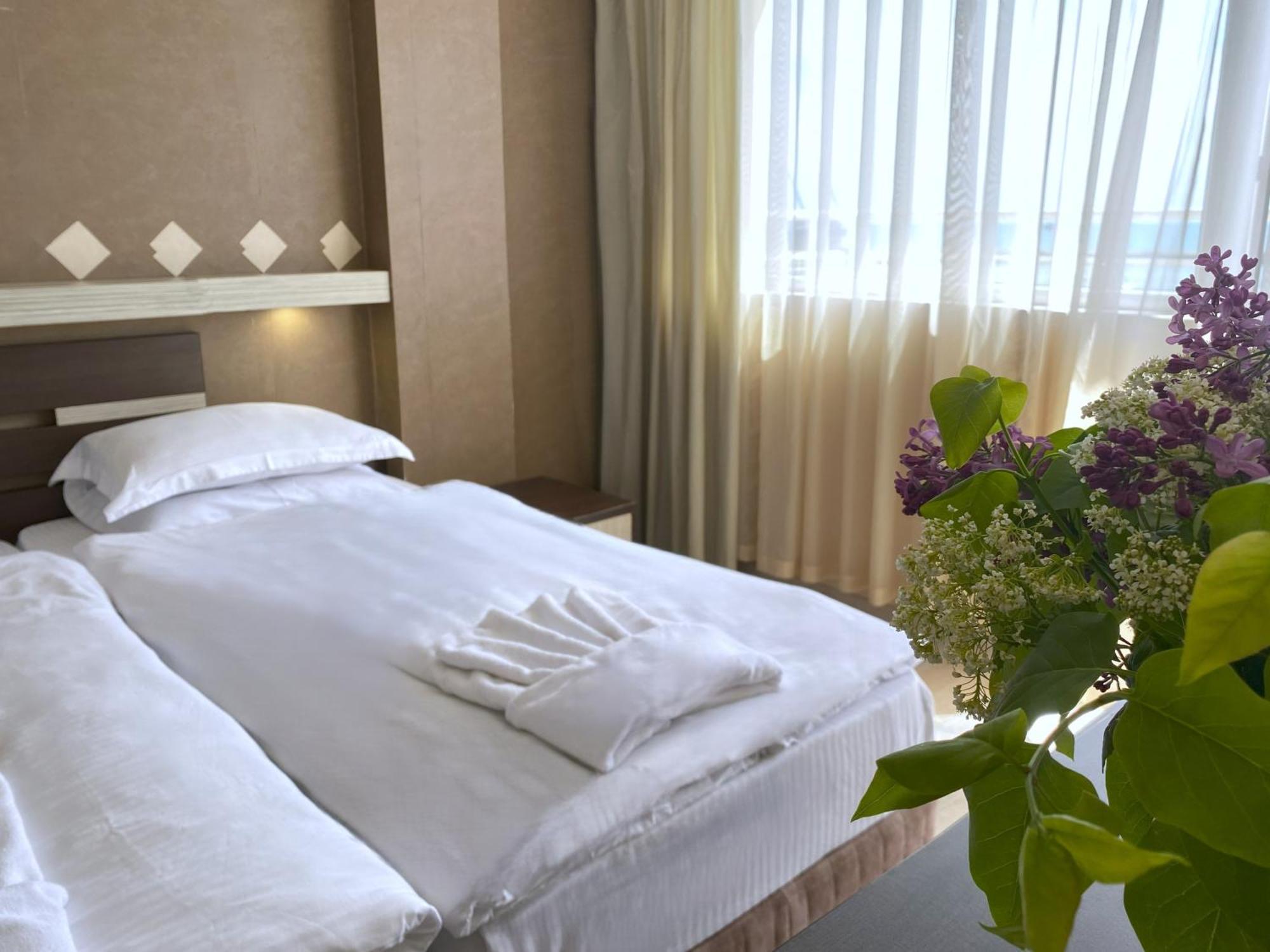 Lotos Otel Balçık